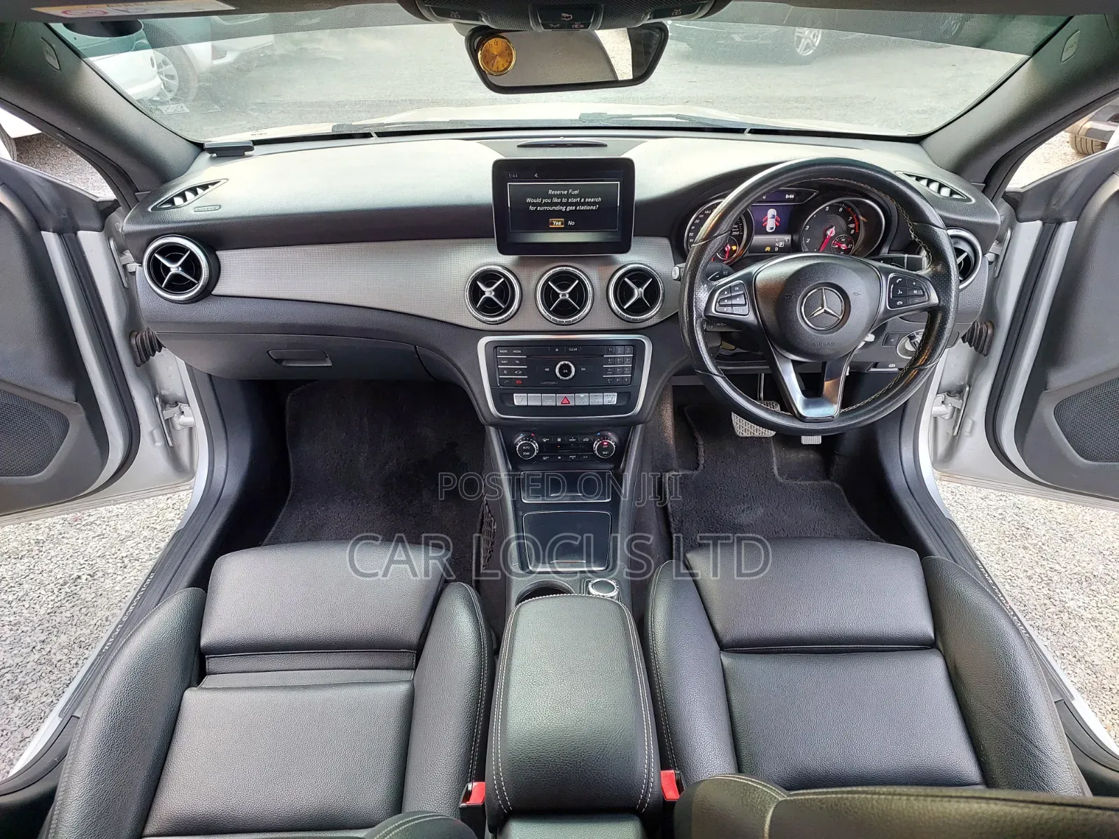 Mercedes-Benz CLA-Class 2017 Silver