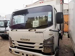 Isuzu NQR 116,566kms 4,778 Cc Manual Diesel White