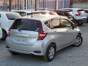 Nissan Note 2020 Silver