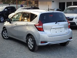 Nissan Note 2020 Silver