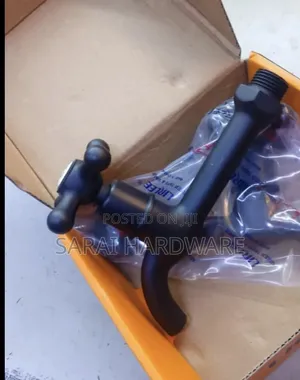Wall Tap Black