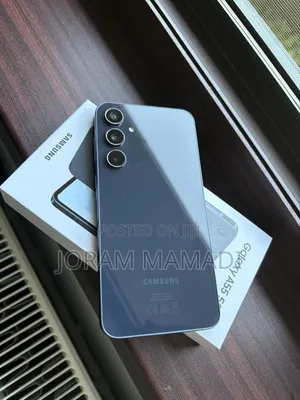 Samsung Galaxy A55 128 GB Black