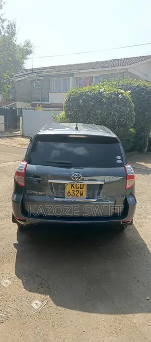 Toyota Vanguard 2008 Gray