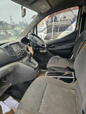 Nissan NV200 2012 White