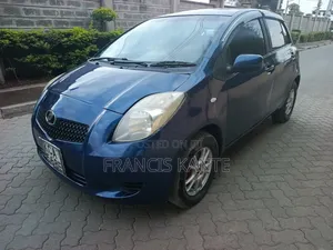 Toyota Vitz 2011