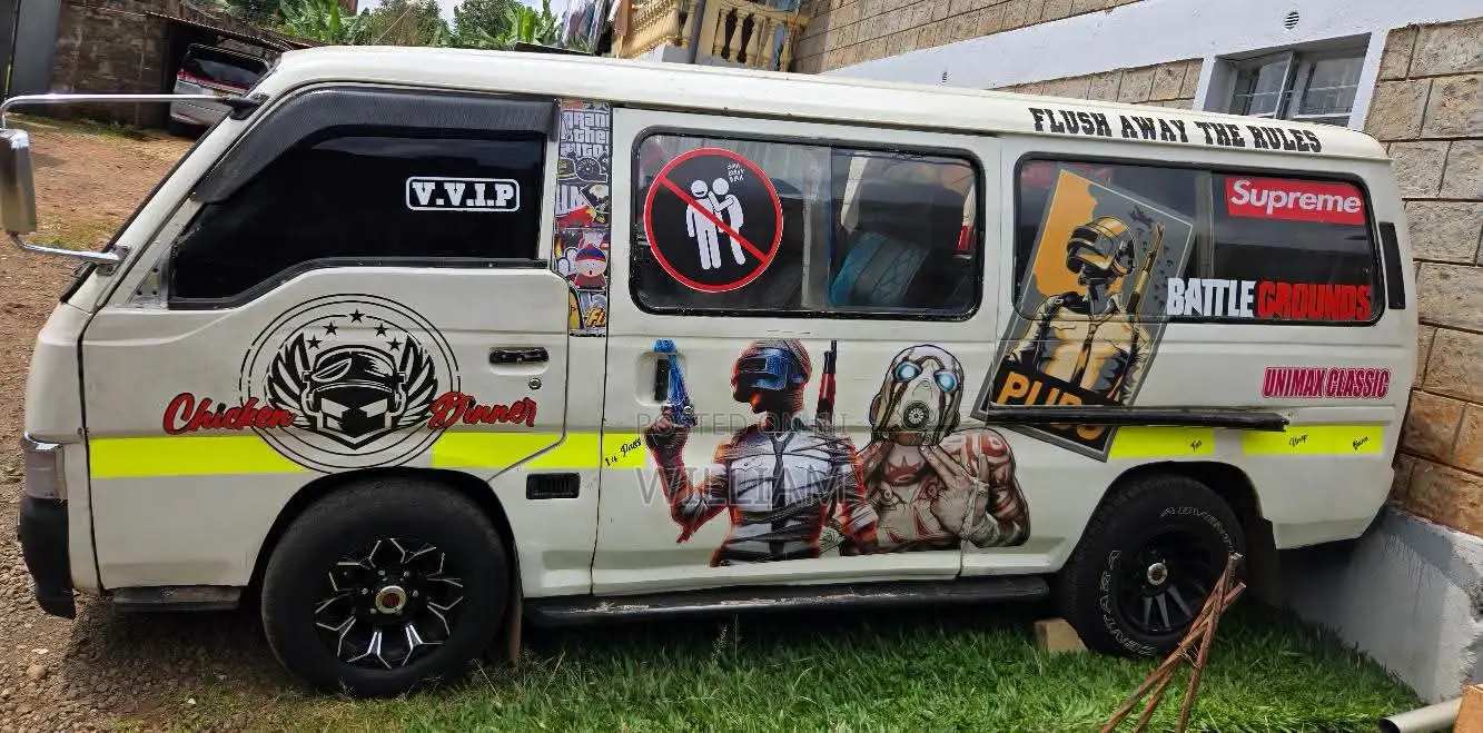 Nissan Civilian 2000 White