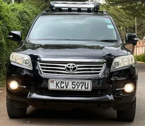 Toyota Vanguard 2013 Black