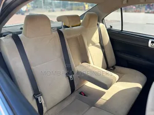 Toyota Axio 2015 Silver