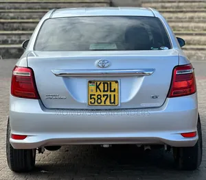 Toyota Axio 2015 Silver