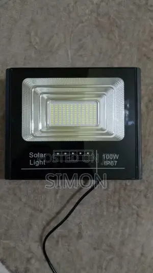 100 Watts Solar Floodlight