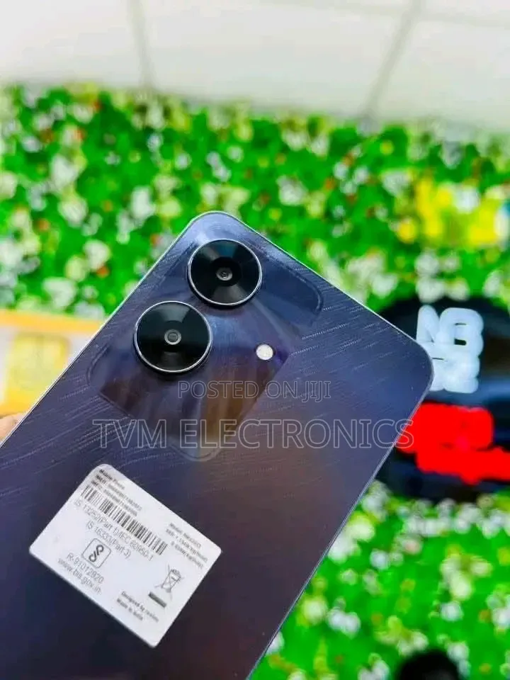 New Realme C61 256 GB Gold