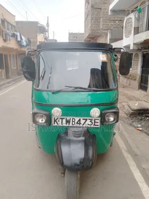Piaggio 2019 Green