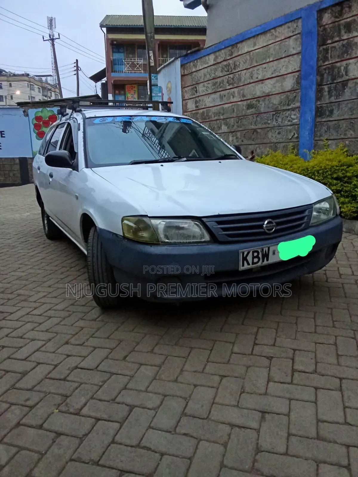 Nissan Advan 2006 White