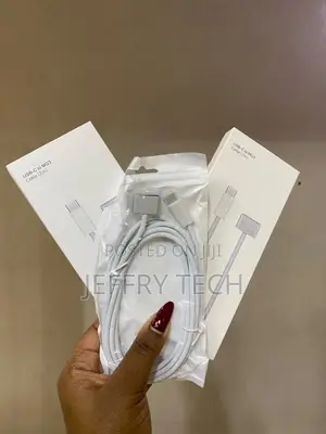 Original Apple USB-C to MagSafe 3 Cable (2 M) - Silver Brand