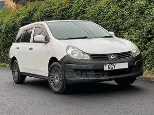 Nissan Advan 2012 White