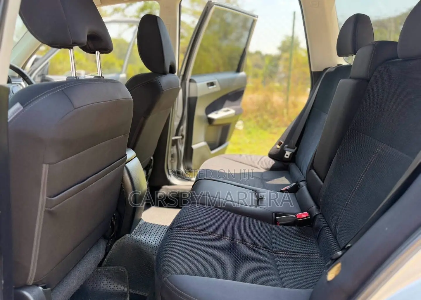 Subaru Forester 2011 Silver