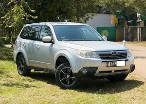 Subaru Forester 2011 Silver