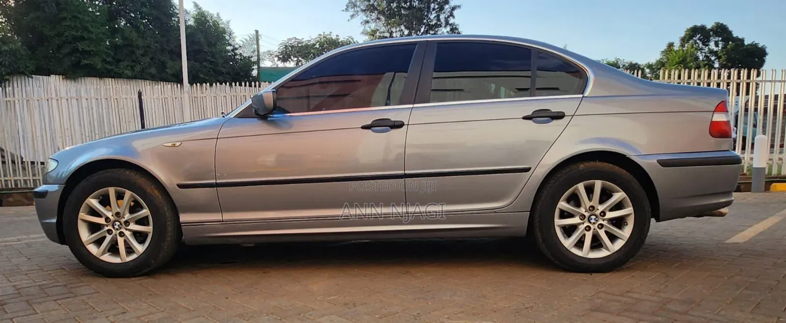 BMW 318i 2007 Gray