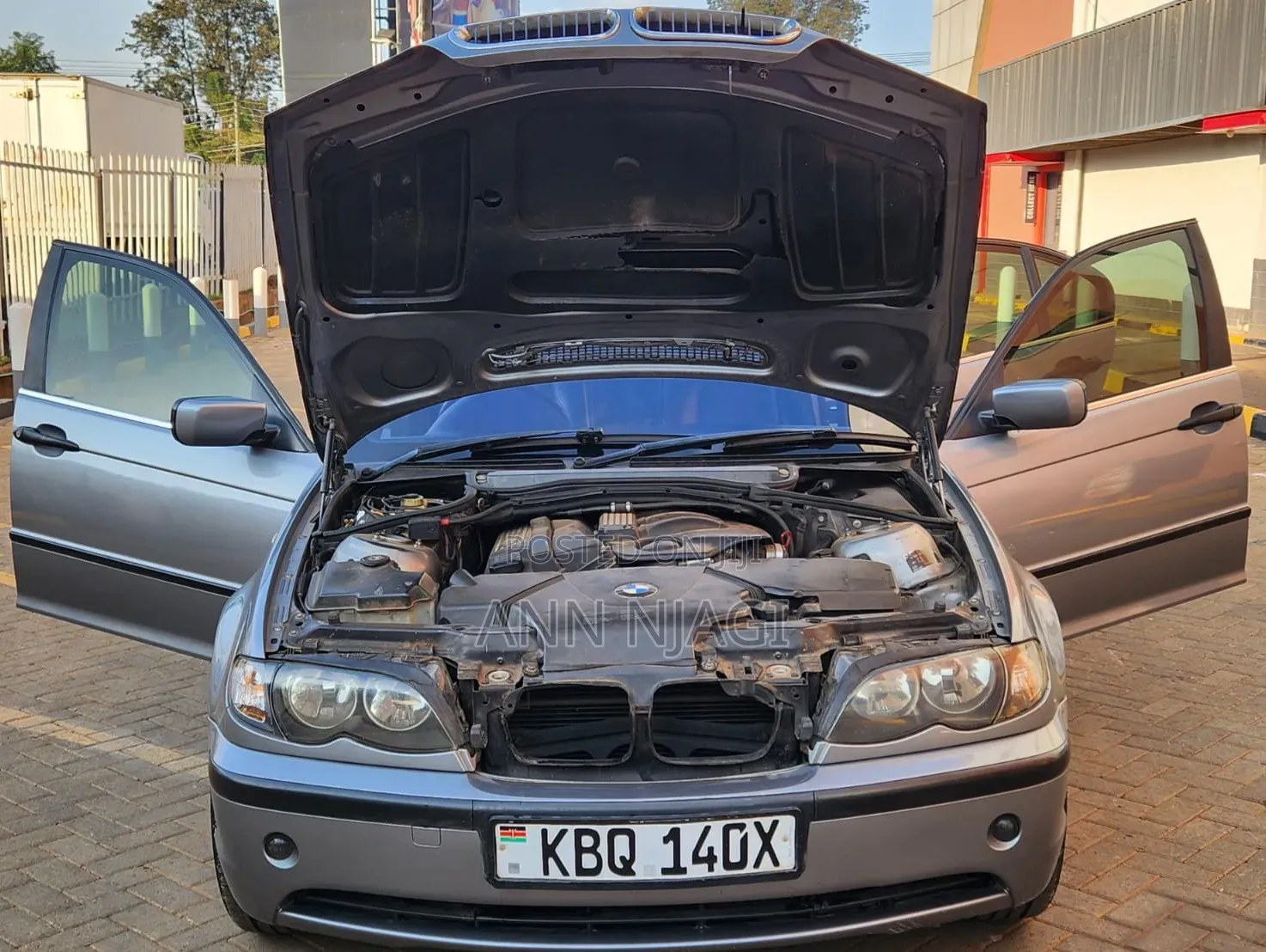 BMW 318i 2007 Gray