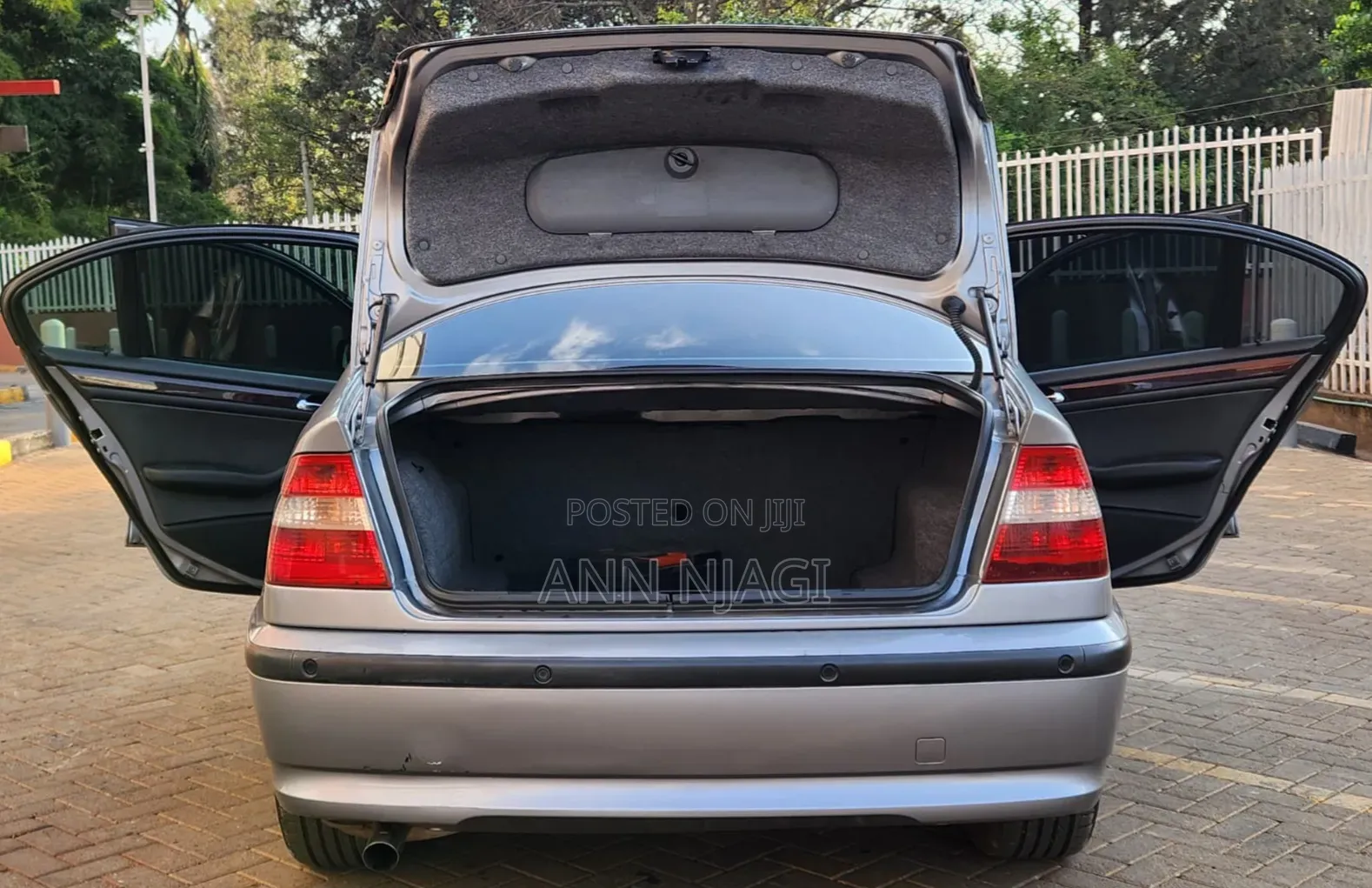 BMW 318i 2007 Gray