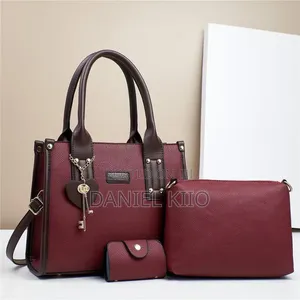 Hand Bags That Are Elegant and Classy.