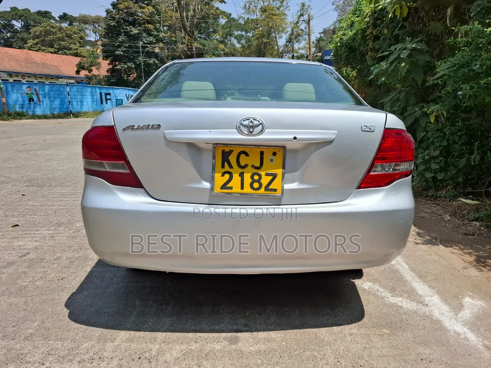 Toyota Axio 2009 Silver