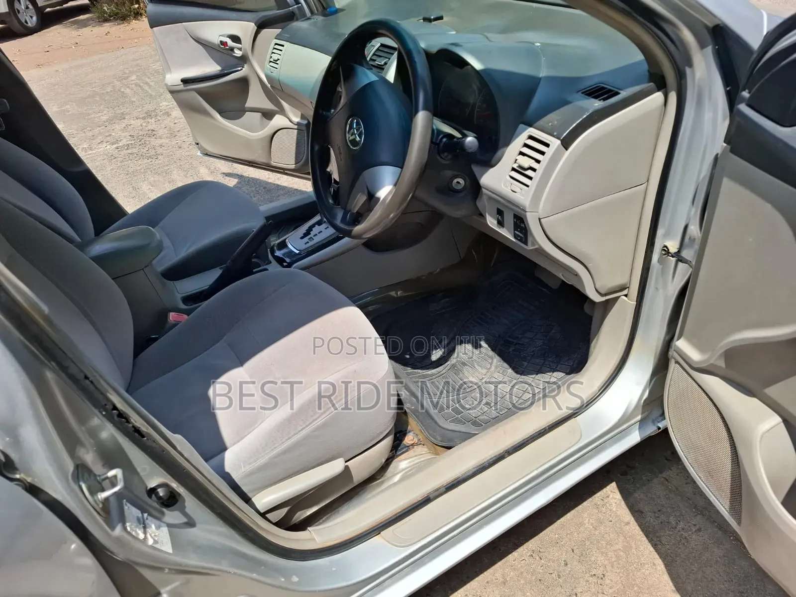 Toyota Axio 2009 Silver