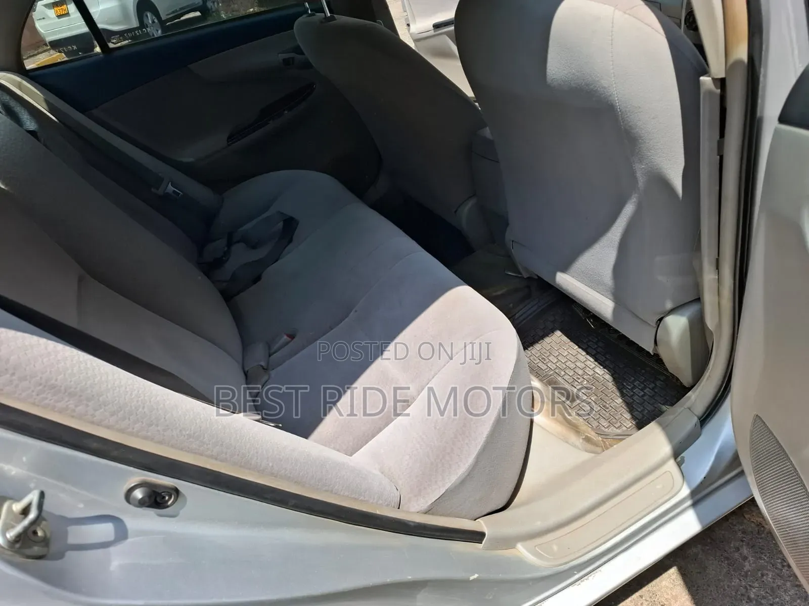 Toyota Axio 2009 Silver