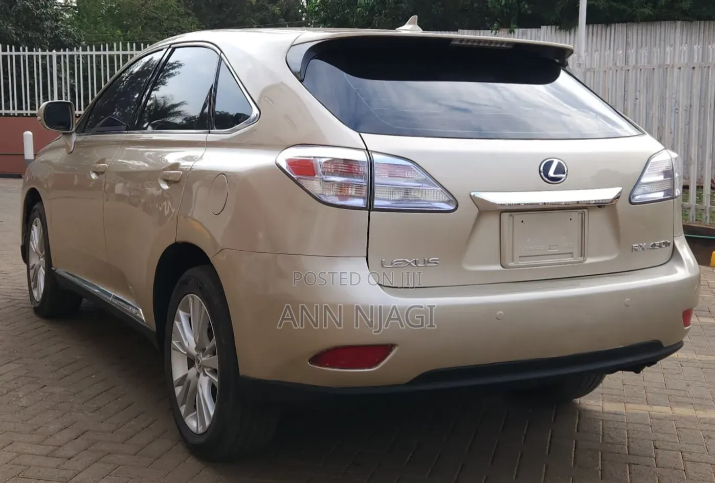Lexus RX 2011 Gold