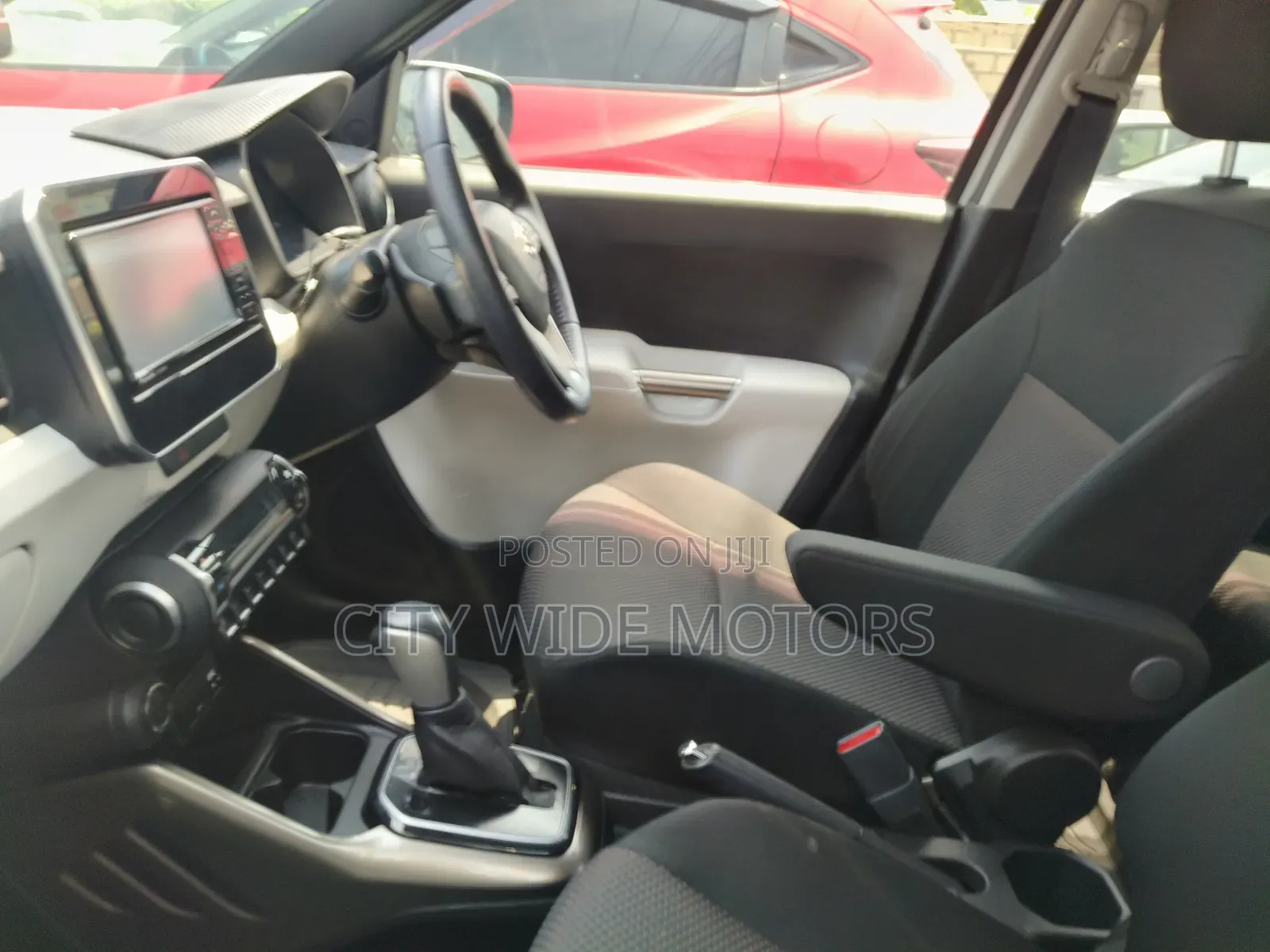 Suzuki Ignis 2019 Silver