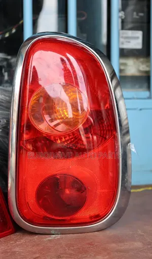 Mini Cooper Countryman R60 Taillight