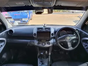 Toyota RAV4 2006 White