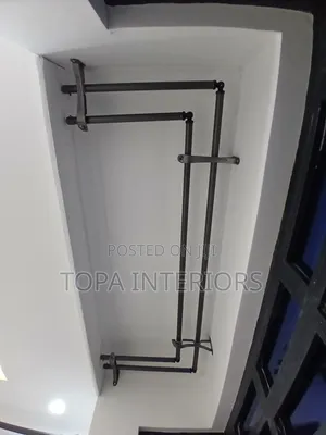 U-Shaped Corner Window Curtain Rods With Cotber Joints