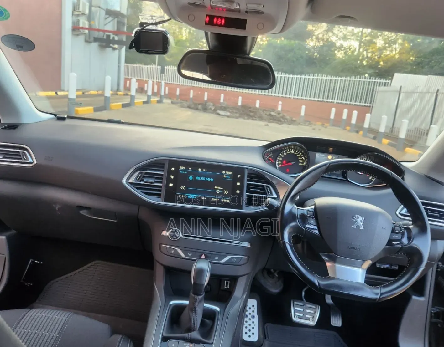 Peugeot 308 2018 Black