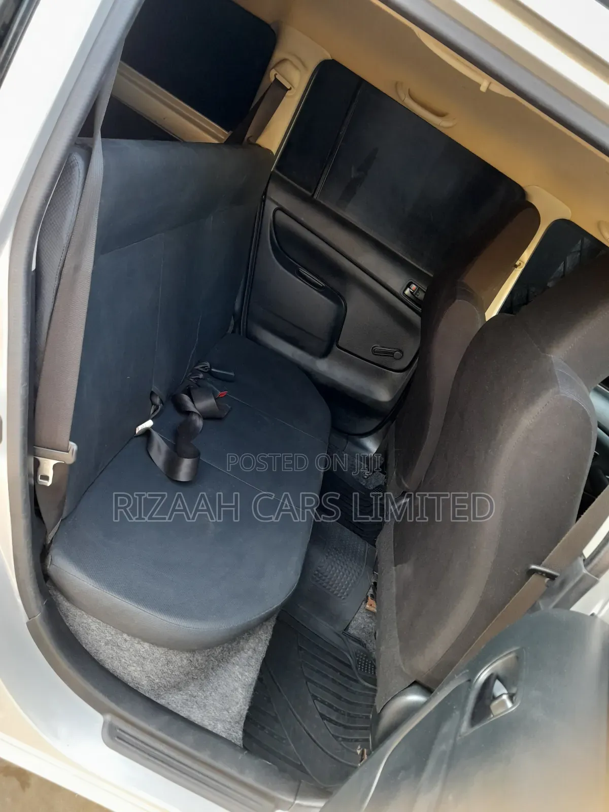 Toyota Probox 2018 Silver