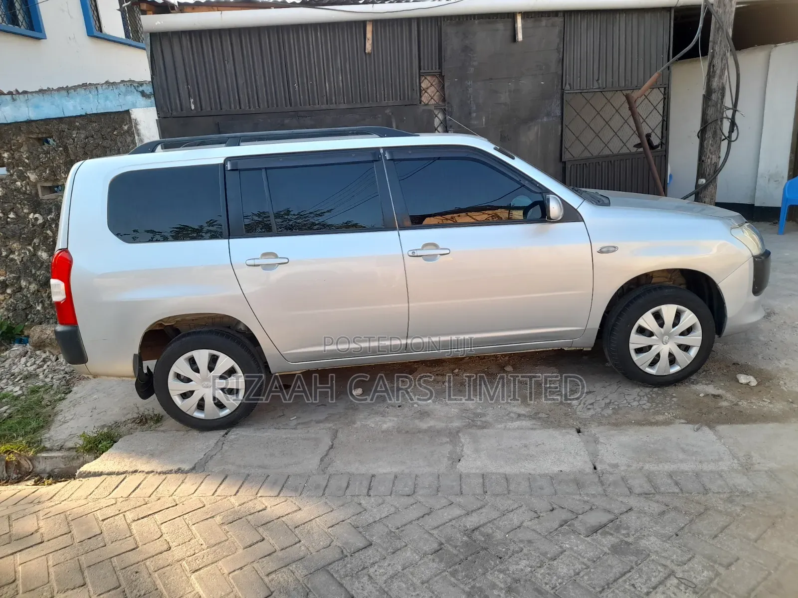Toyota Probox 2018 Silver