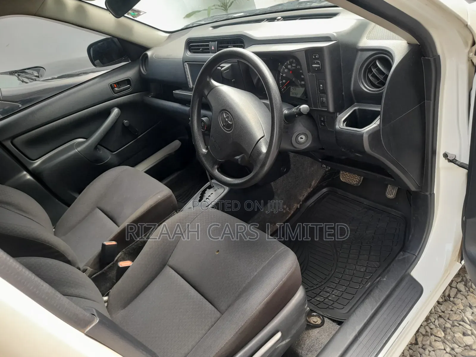 Toyota Probox 2019