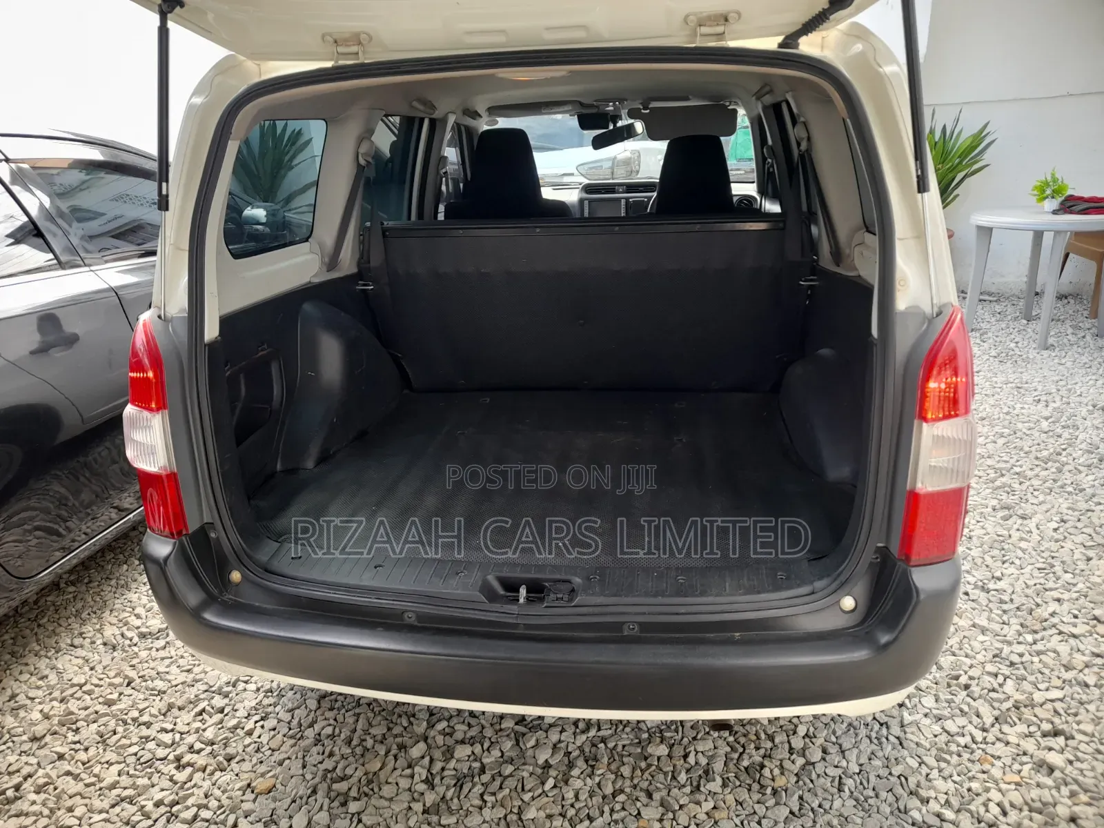 Toyota Probox 2019