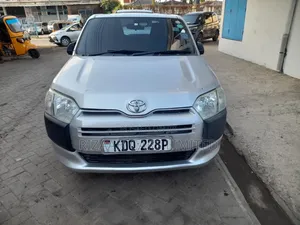 Toyota Probox 2017 Silver