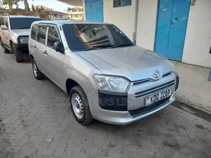 Toyota Probox 2017 Silver