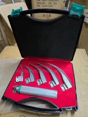 Quality 5 Blades Fibre Optic Laryngoscope