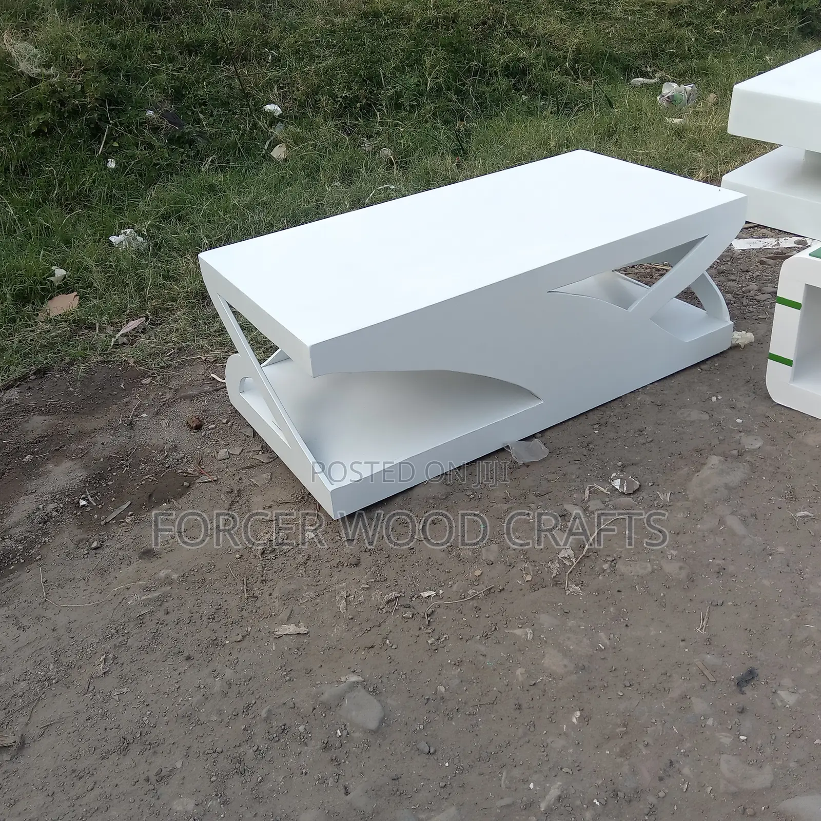 Minimalist Table