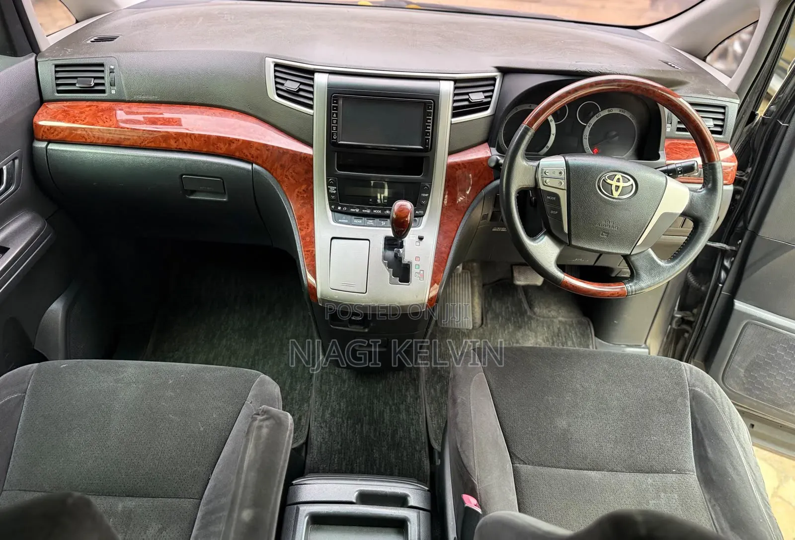 Toyota Vellfire 2010 Gray