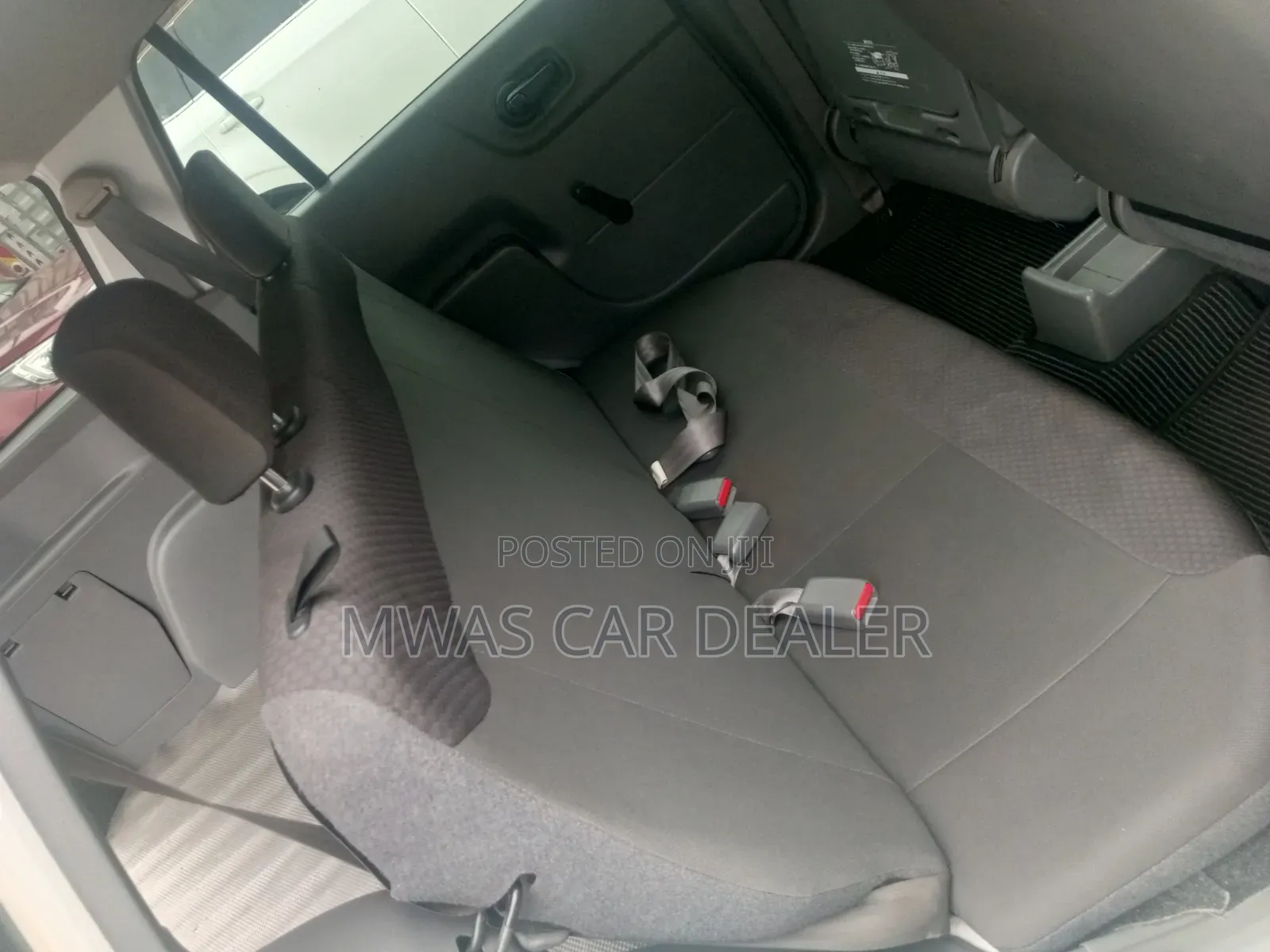 Nissan Advan 2016 White