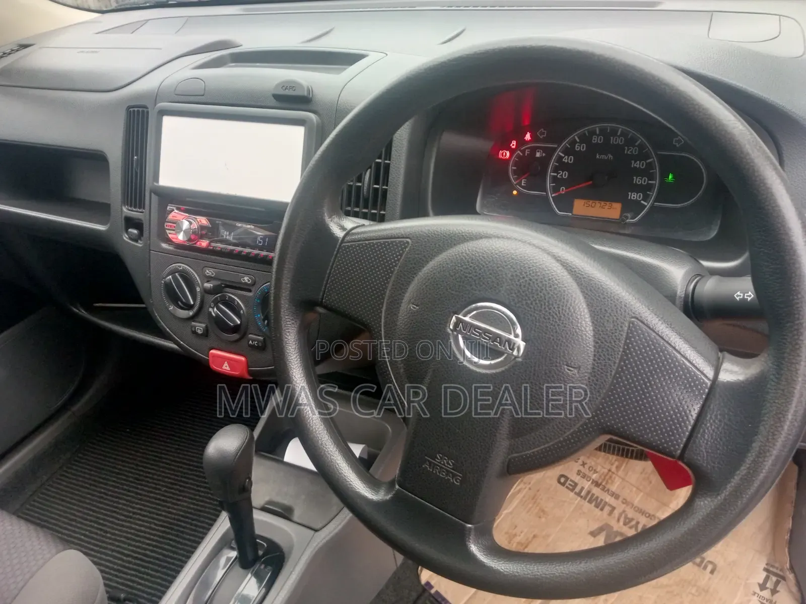 Nissan Advan 2016 White
