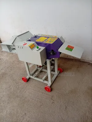 Heavy Duty -Long Lasting High Speed Chaff Cutter 7.5hp