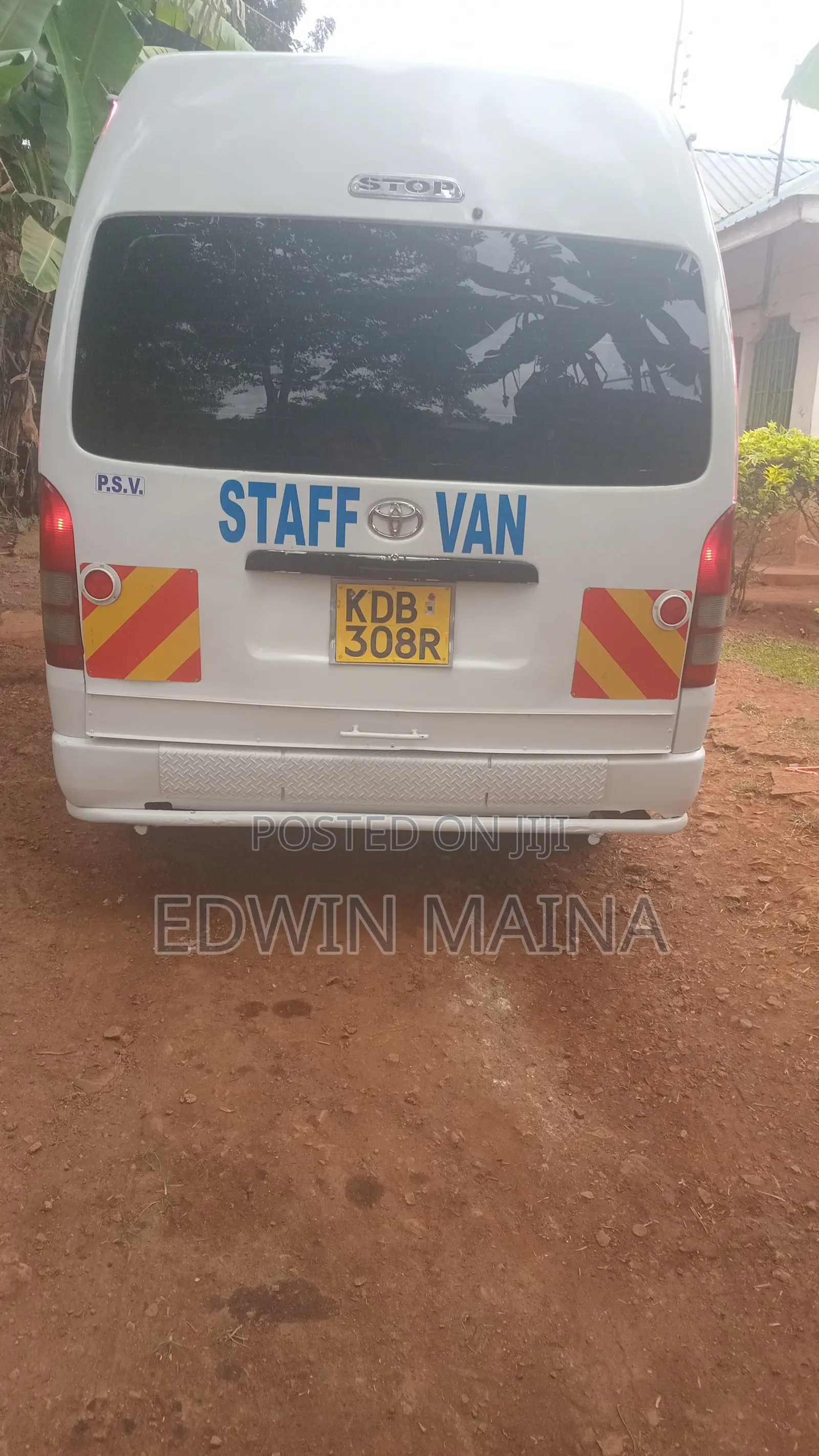 Toyota HiAce 2014 White