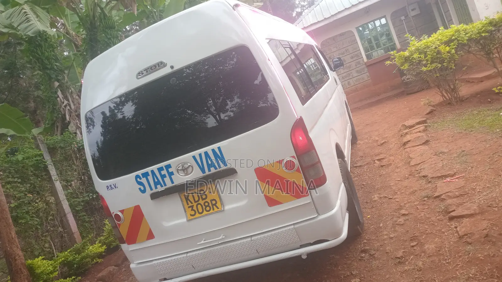 Toyota HiAce 2014 White