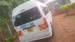 Toyota HiAce 2014 White