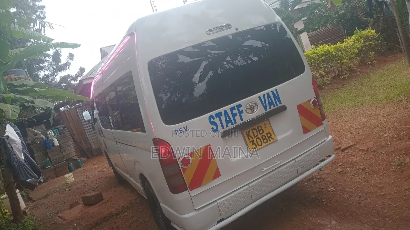 Toyota HiAce 2014 White